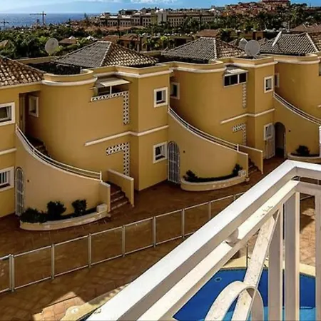 Holiday Calle Reykjavik Апартаменты