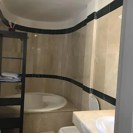 Holiday Calle Reykjavik Апартаменты Адехе
